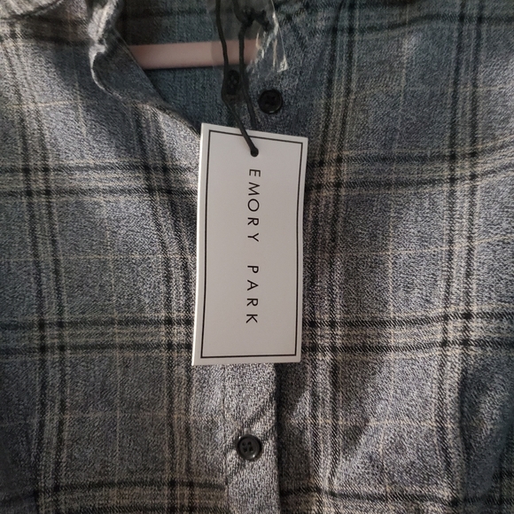 Emory parks fun romper casual to dressy long-sleev - Picture 3 of 6